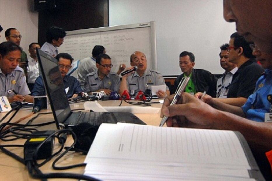 airasia, avião, desaparecimento