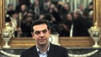 Tsipras distancia-se da ameaça da UE de reforçar sanções à Rússia