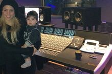 Shakira, Milan, gravidez