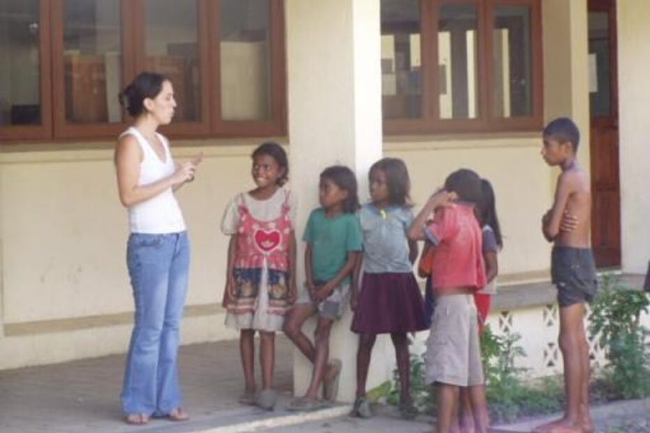 Timor Leste, professores portugueses, formação ensino básico, remuneração elevada