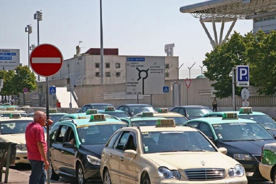 Aeroporto, Lisboa, Táxis, 