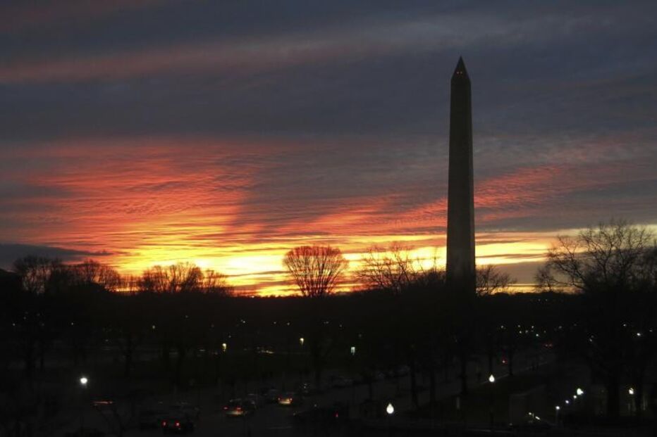 05-01-2015_20_38_22 4 - The sun sets behind the Washington Monument in Washington.JPG