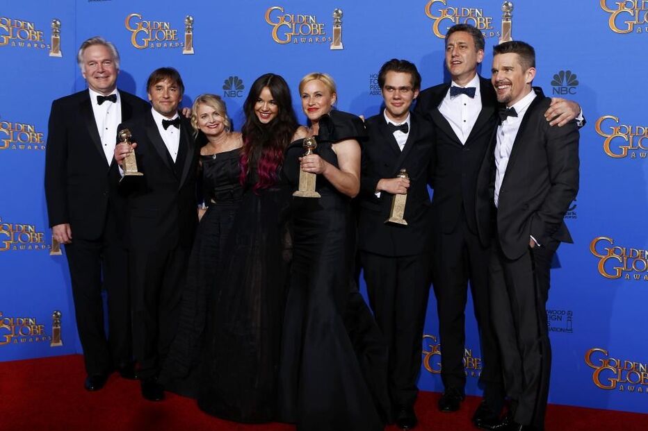 Globos de Ouro, prémios, cerimónia, Beverly Hilton Hotel, Los Angeles, Estados Unidos, Boyhood, Richard Linklater, Melhor Filme, Melhor Realização, Melhor Atriz Secundária de Drama, Patricia Arquette, Melhor Ator Coadjuvante, Eddie Redmayne, Melhor Ator de Drama, A Teoria de Tudo, Melhor Trilha Original Para Filme, Julianne Moore, Still Alice, Jeffrey Tambor, Ruth Wilson, George Clooney, Charlie Hebdo, artes, cultura, entretenimento