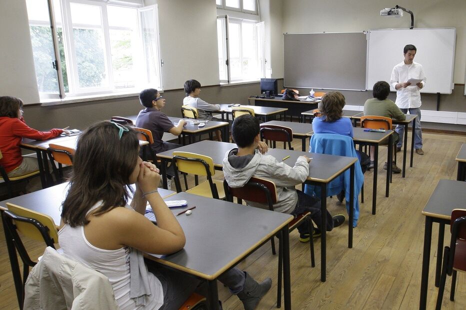 13-01-2015_00_38_50 19 camaras fazem escolas.jpg