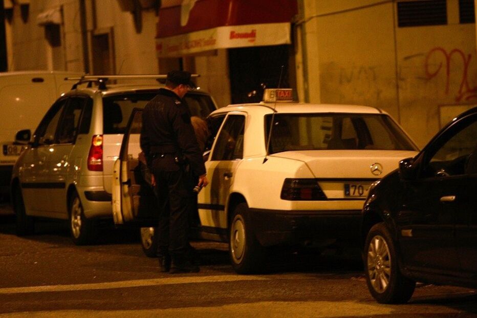 15-01-2015_23_59_04 10 taxista.jpg