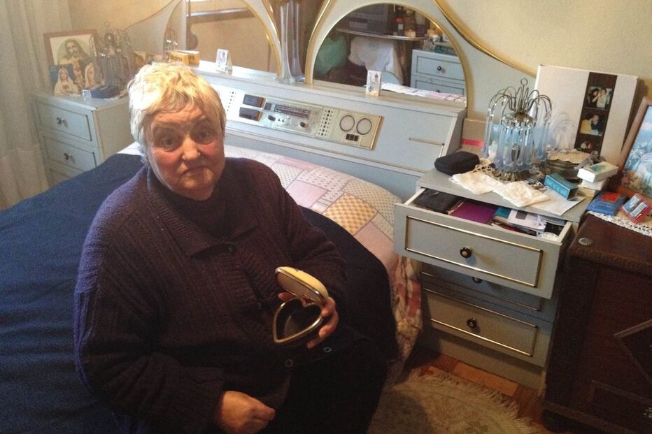 23-01-2015_22_10_18 12 av enganam mulher.jpg