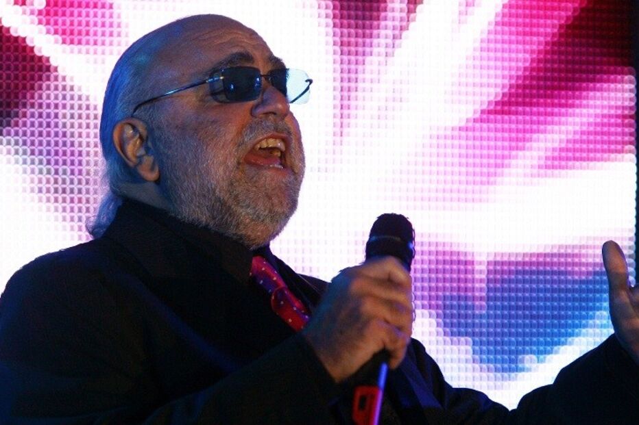 demis roussos, música, cantor grego