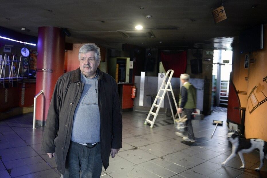 26-01-2015_23_00_08 14 bar.jpg