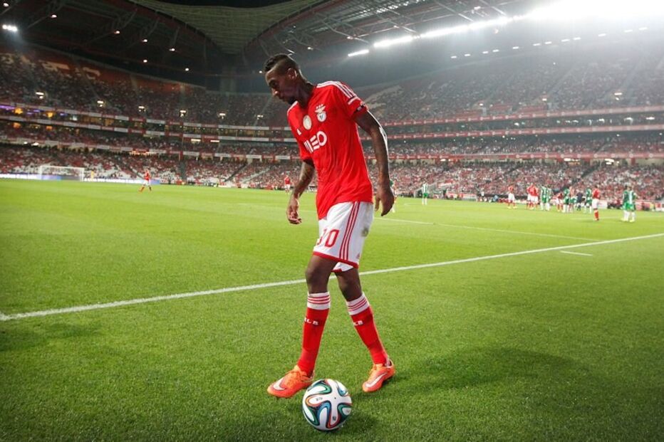 Talisca, Benfica