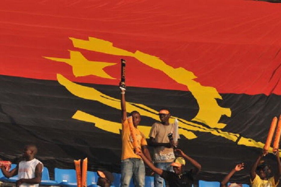 Angola, bandeira