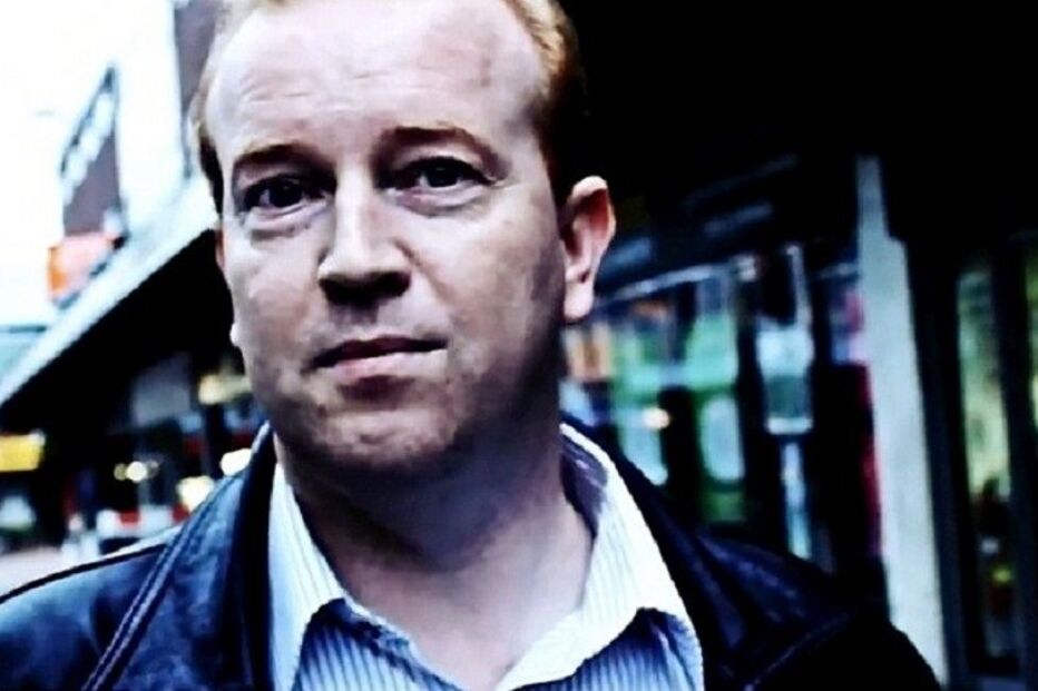 02-02-2015_16_42_05 2536E8A400000578-2934346-image-a-48_1422719384773.jpg