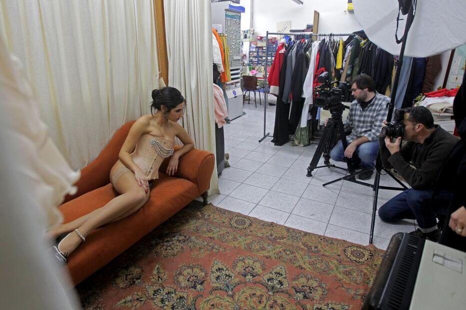 Filipa Lázaro, pose