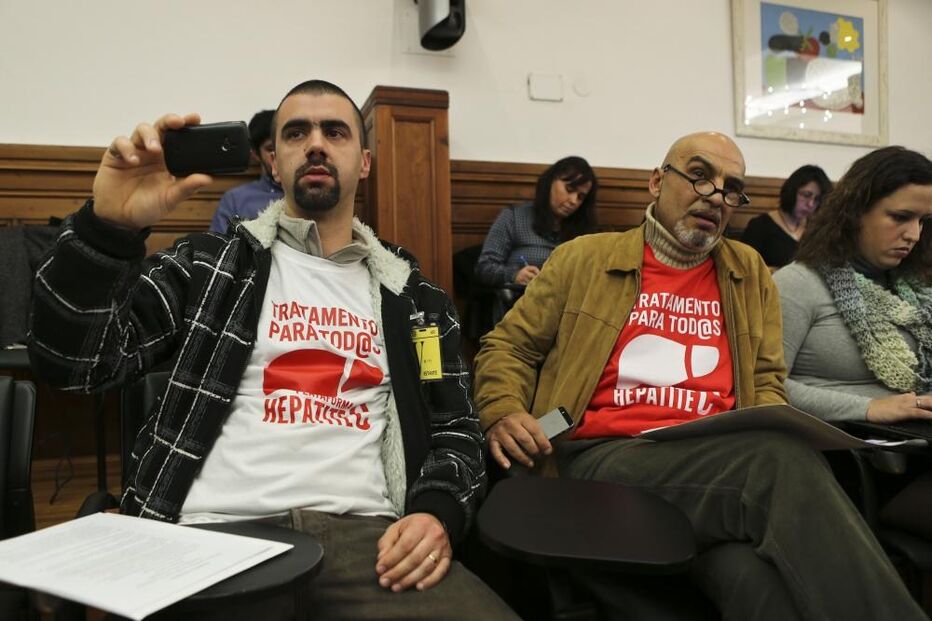 comissão, hepatite c