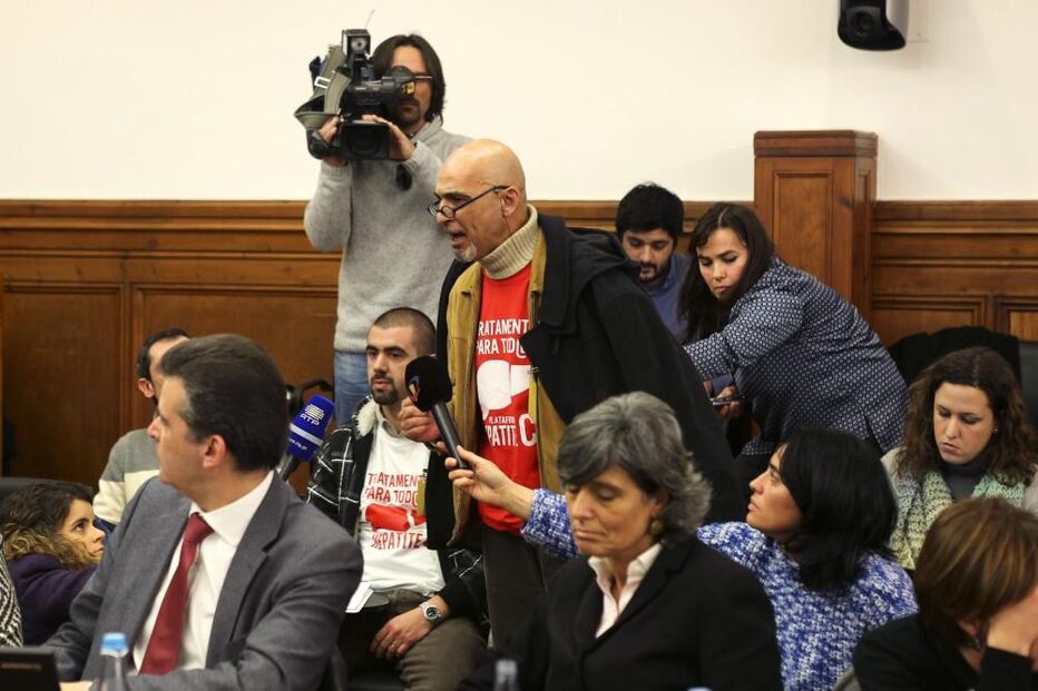 04-02-2015_15_41_39 hepatite.JPG