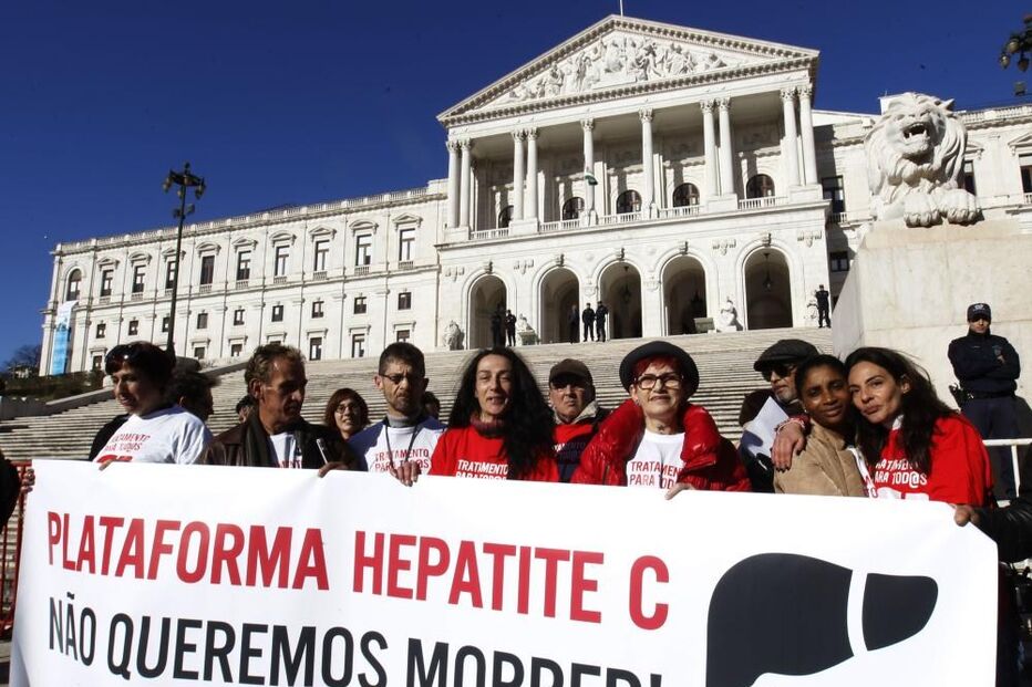 hepatite c, protesto