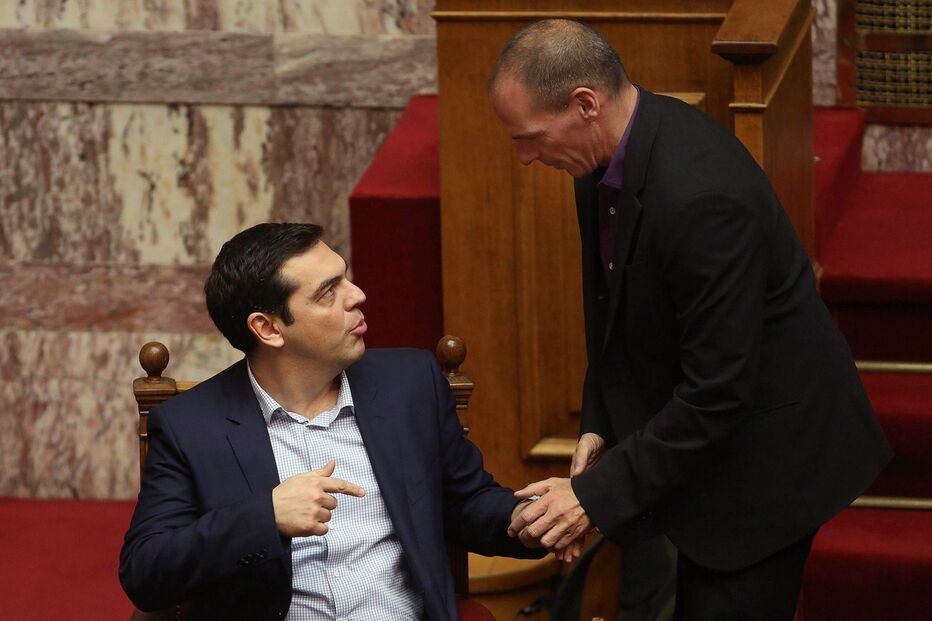 07-02-2015_05_06_22 32 tsipras.jpg