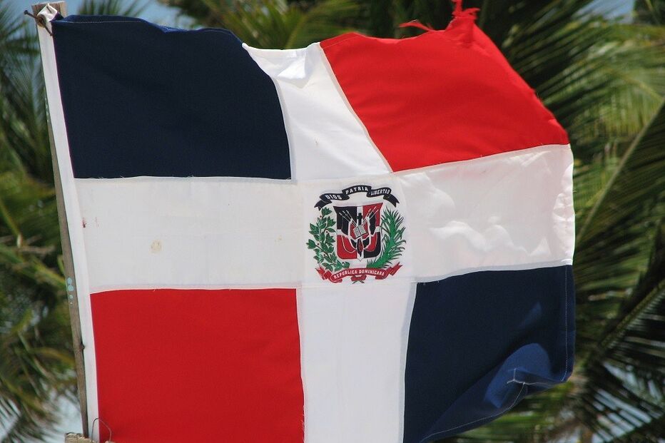 República Dominicana, bandeira