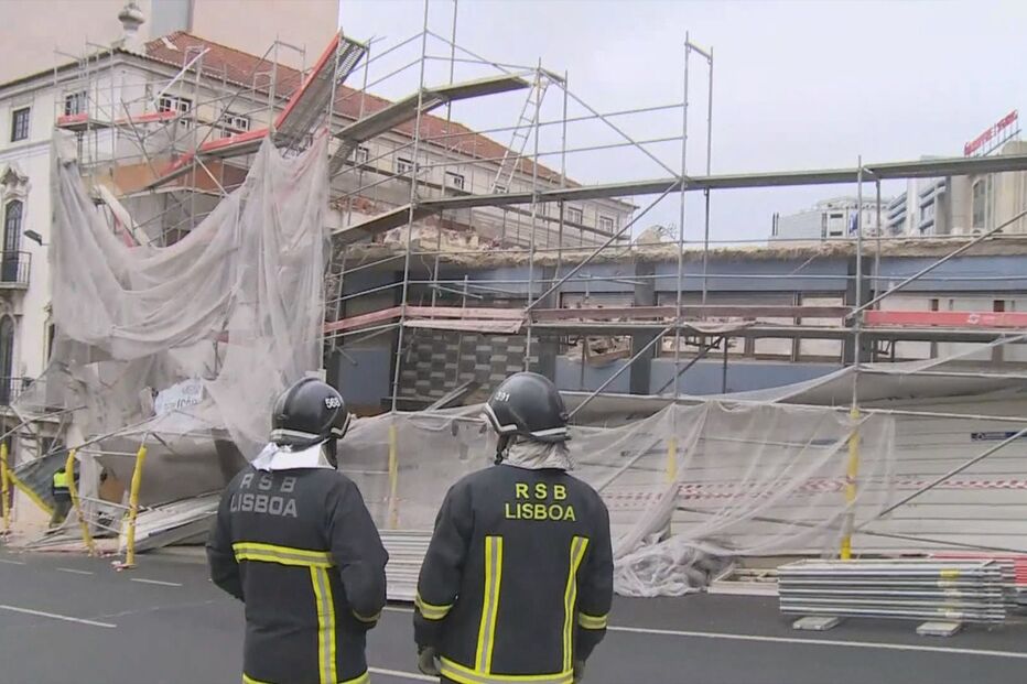 10-02-2015_11_44_17 007BE100.jpg