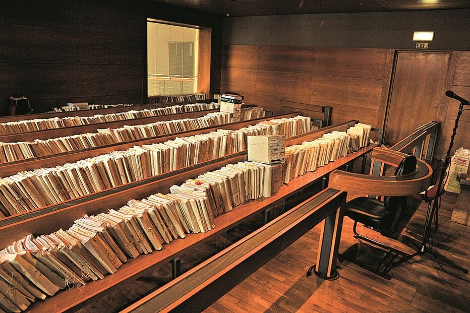 14-02-2015_01_39_55 20 tribunais.jpg