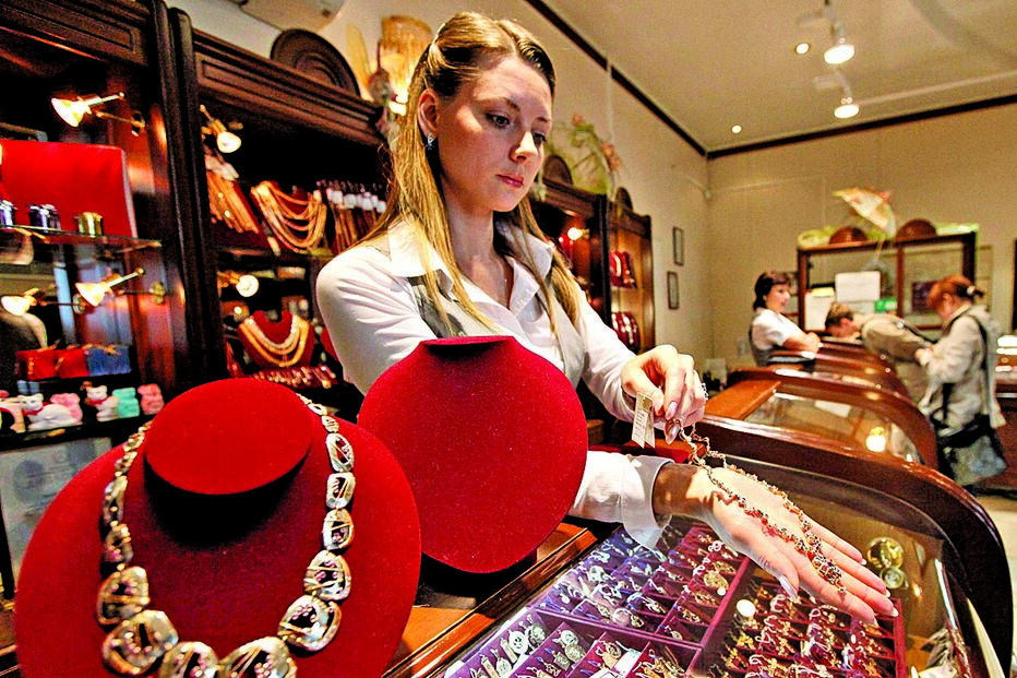 14-02-2015_02_00_14 25 ourives.jpg