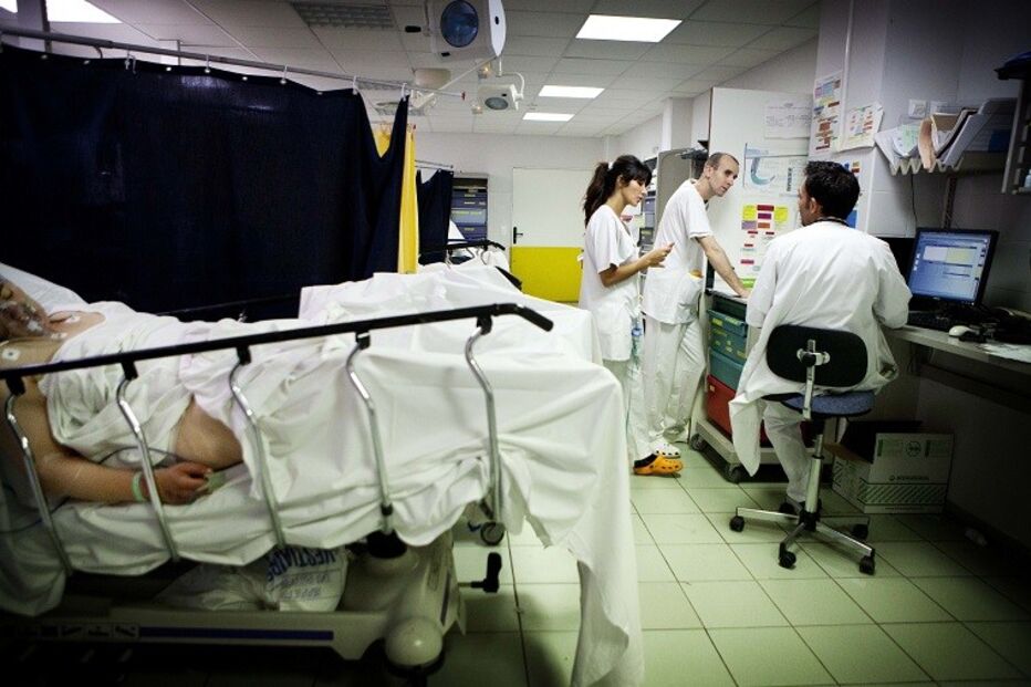 15-02-2015_22_35_34 18 processos.jpg