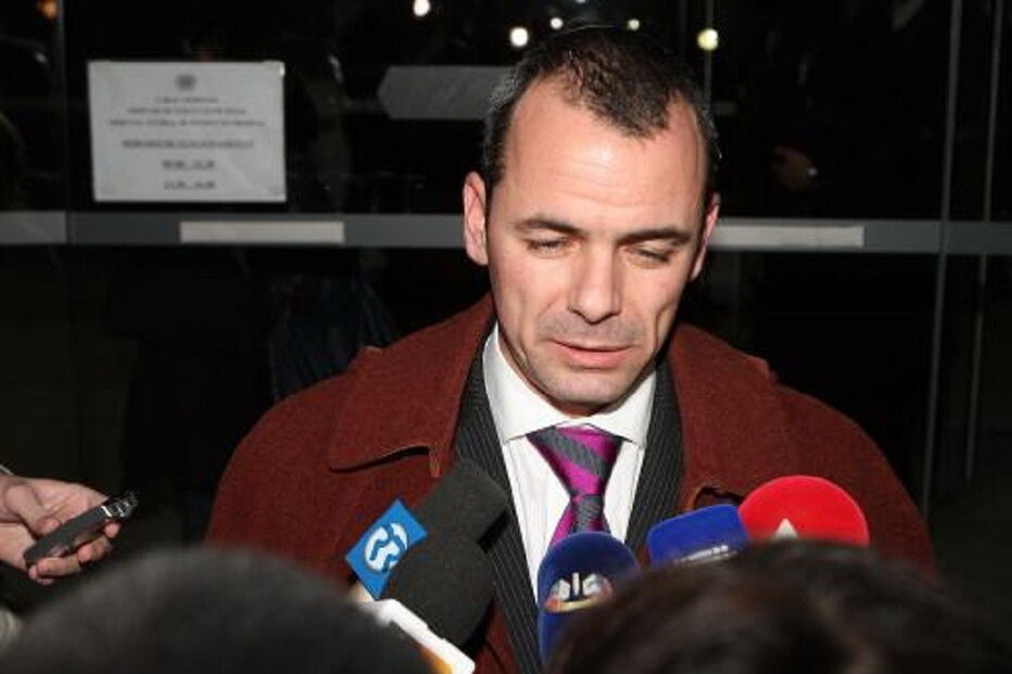 miguel moreira dos santos, advogado