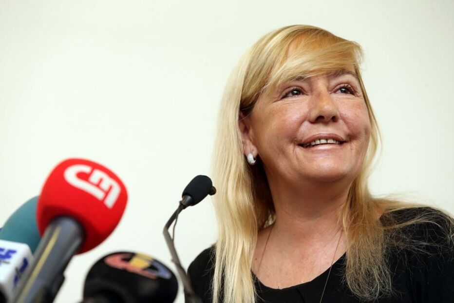 Paula Teixeira da Cruz