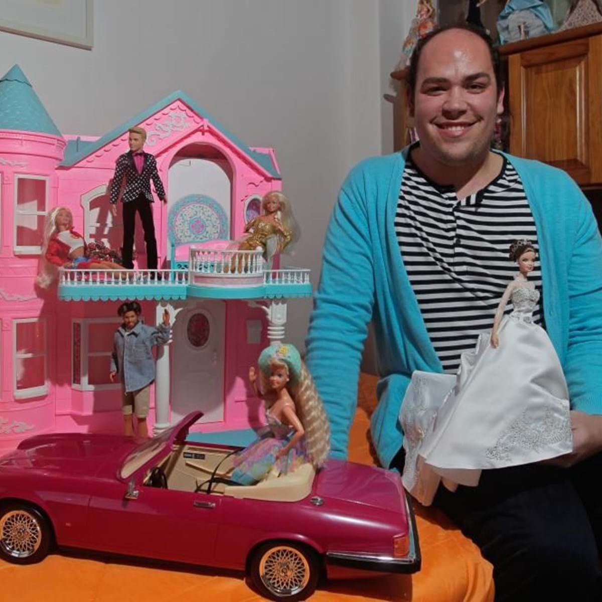 Boneca Barbie grávida antiga em segunda mão durante 22 EUR em A