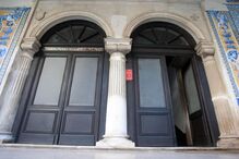 Ameaça cortar 'às postas' ex-companheira ao vê-la dançar com outro homem