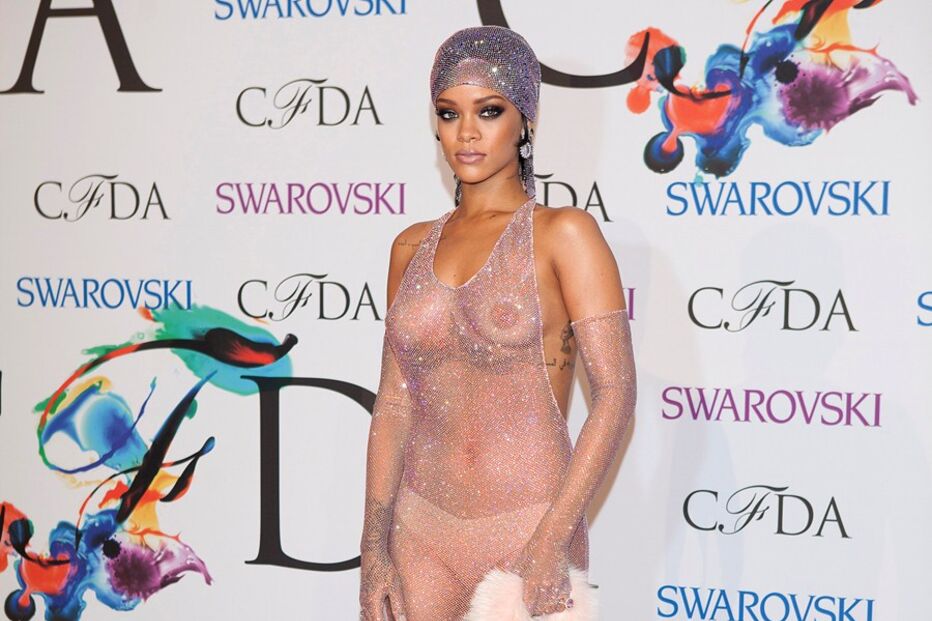 famosas, vestidos, transparentes, galas, passadeira vermelha