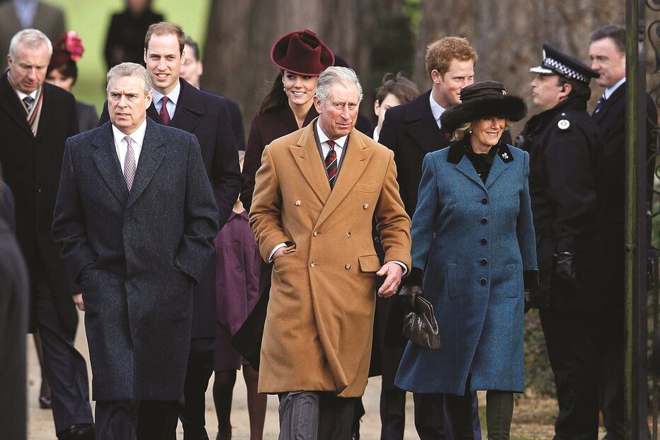 Príncipe Carlos, André, inimigo, irmão, Isabel II, Inglaterra, rainha, reis