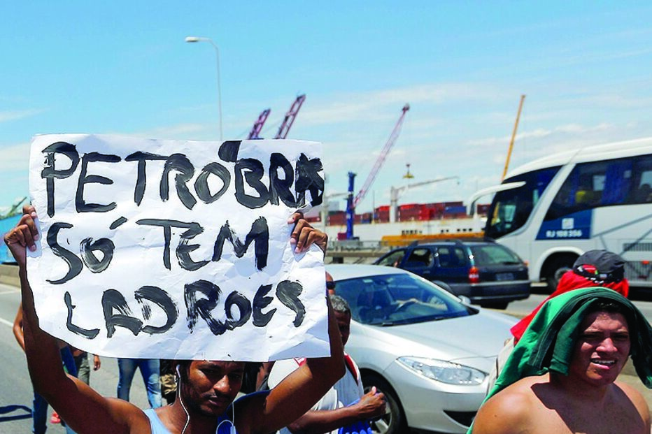 09-03-2015_22_04_23 29 dilma.jpg