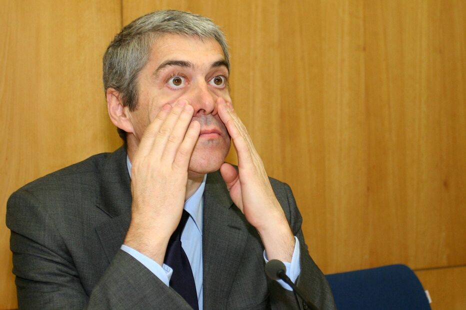 11-03-2015_01_54_35 27 sócrates.jpg