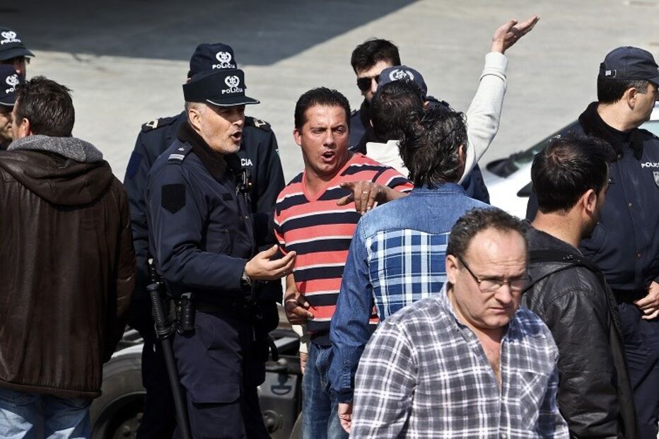 18-03-2015_23_07_45 24 feira.jpg