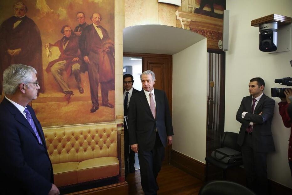 BES, Ricardo Salgado, Parlamento, PT, PT Portugal, Espírito Santo International, Telemar, Brasil, Pedro Nuno Santos, Henrique Granadeiro e Zeinal Bava, economia, negócios e finanças, serviços financeiros, banca, economia (geral), tecnologias de informação, telecomunicações