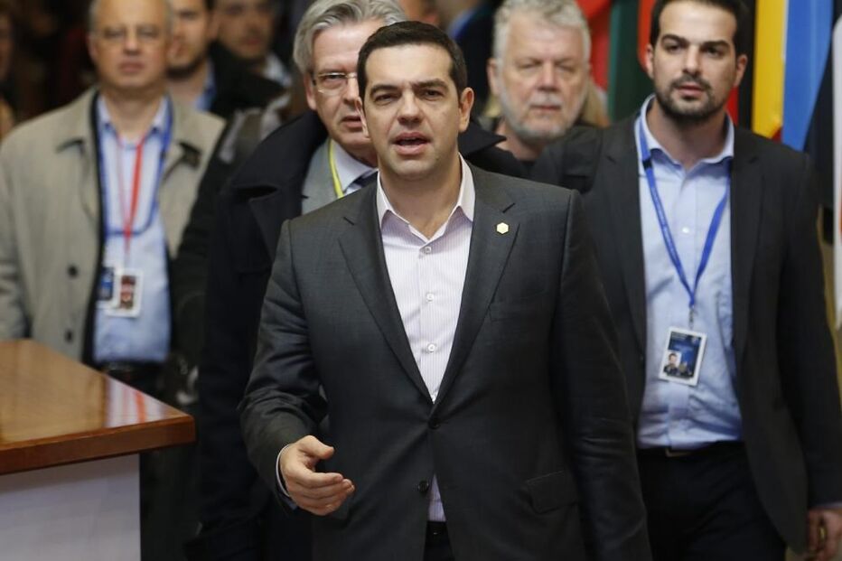 Alexis Tsipras, Grécia