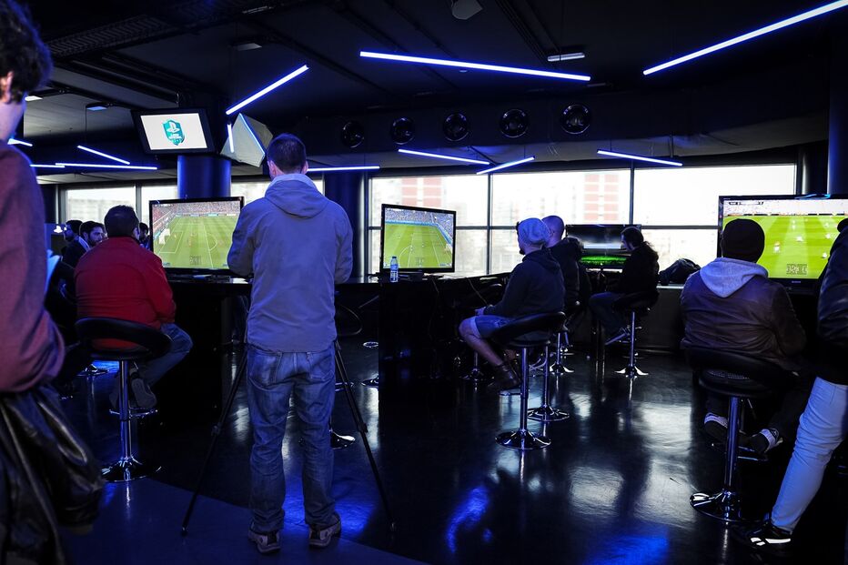 20-03-2015_13_24_56 E-gaming.jpg