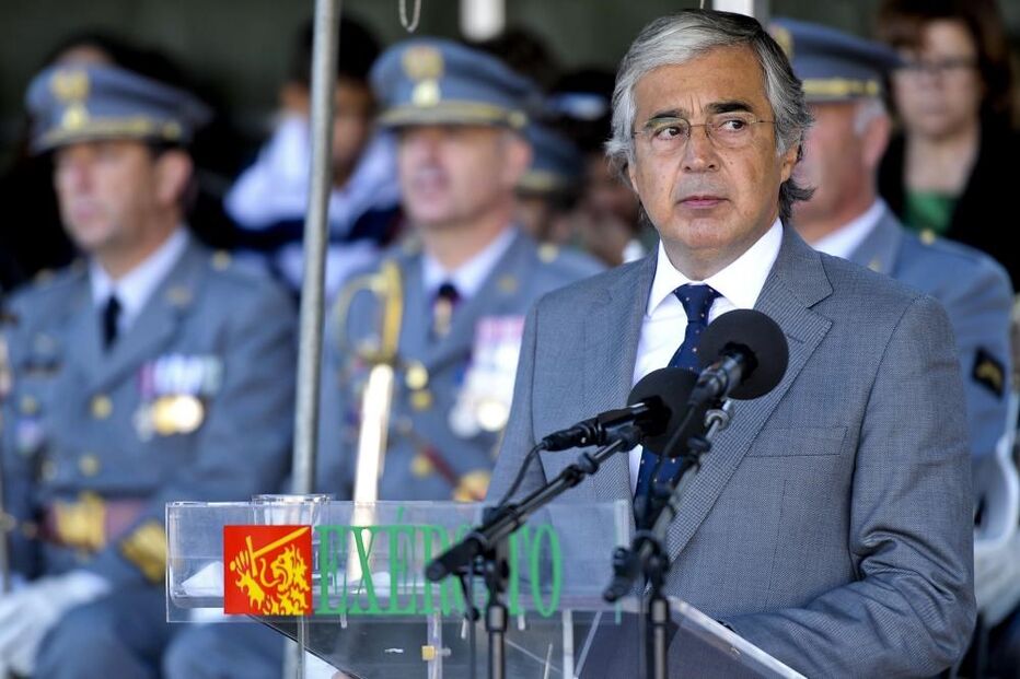 aguiar branco, oficiais