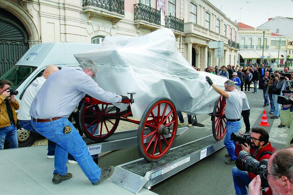 24-03-2015_02_28_37 39 coches.jpg