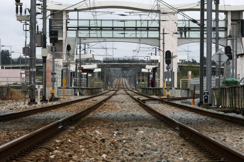 25-03-2015_16_59_29 comboio.JPG