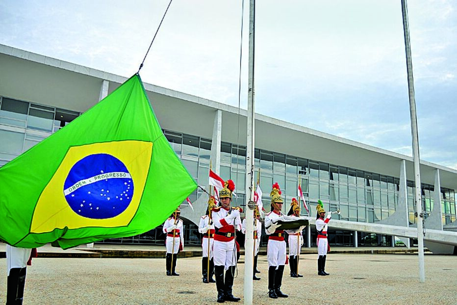 28-03-2015_03_47_25 33 brasil.jpg