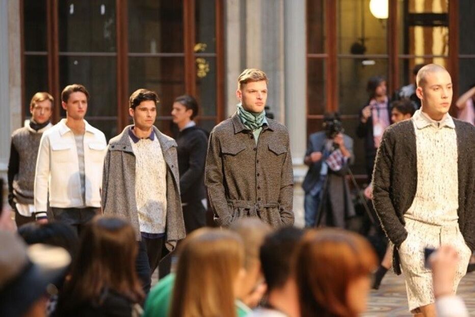 28-03-2015_15_22_21 preto.jpg