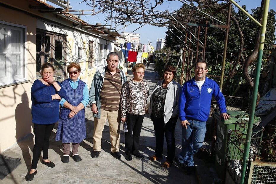 GNR, militares, habitação, despejo, idosos, doentes, ordem