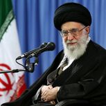 Ali Khamenei, Irão
