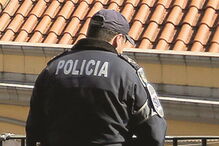 polícia, costas