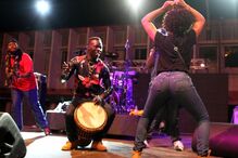10-04-2015_19_39_42 2 - Awadi no Festival Atlantic Music Expo no Plateau.JPG