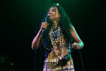 10-04-2015_19_49_48 15 - Pura Fé tocam no festival.JPG