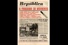23-04-2015_18_54_37 8 - Capa do jornal República 2ª edição do dia 26 de Abril de 1974.JPG