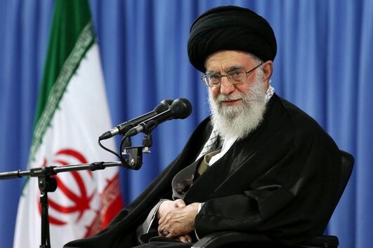 Irão confirma morte de Ali Khamenei, líder supremo do país