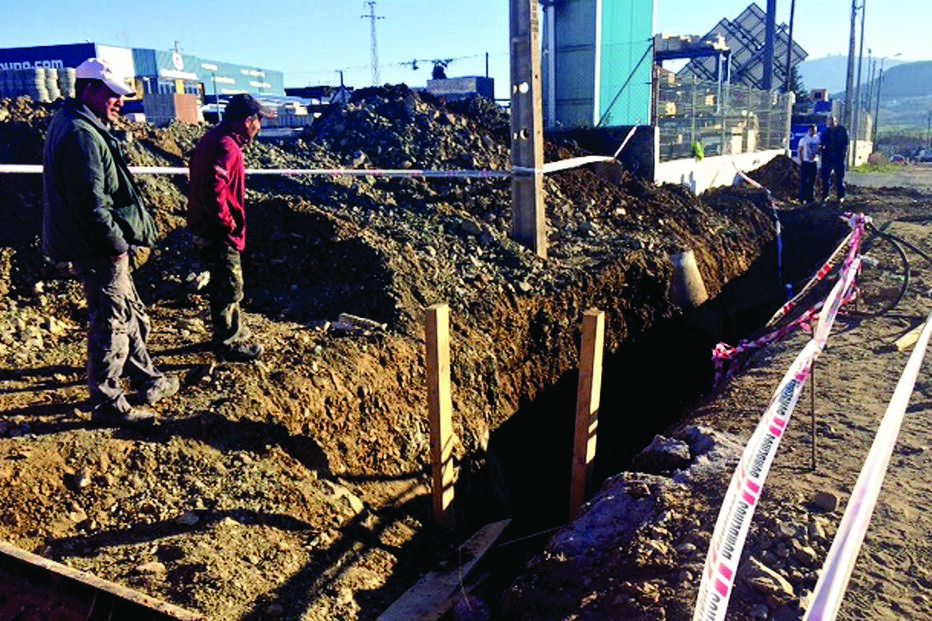 morte, óbito, soterrado, vala, Pedro Lara, choque